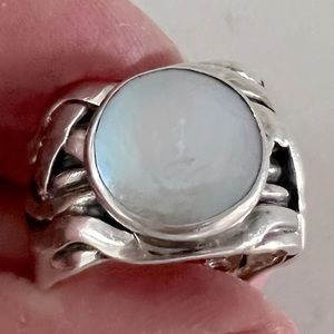 Silpada retired Mermaid Coin Pearl ring size 7